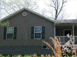112 Pioneer Mountain Rd, Hendersonville, NC 28791