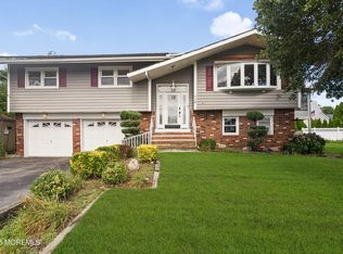 113 Meadow Point Rd, Point Pleasant Beach, NJ 08742