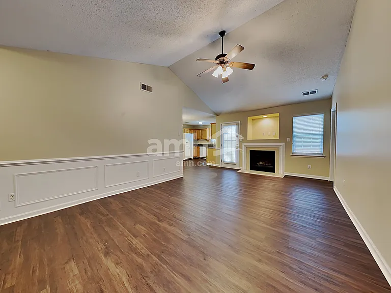 12012 Evergreen Hollow Dr — Photo 6