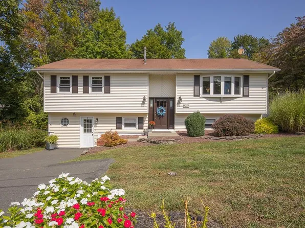 34 Gilmore Drive, Stony Point, NY 10980