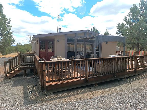 5th image of 5483 SW Sagebrush Dr