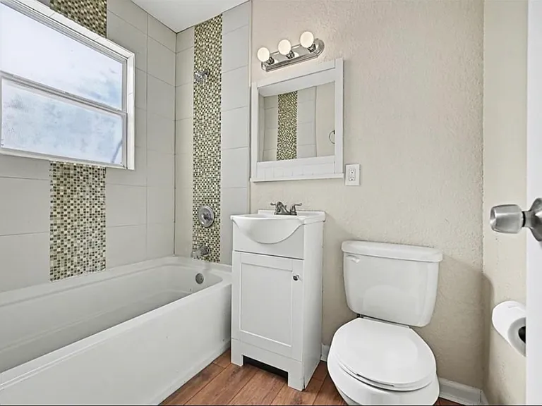 1137 Oakland Ave #1 — Photo 10