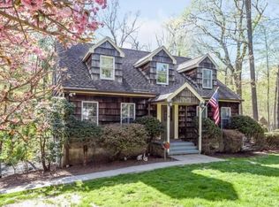 305 Columbus Ave, Valhalla, NY 10595