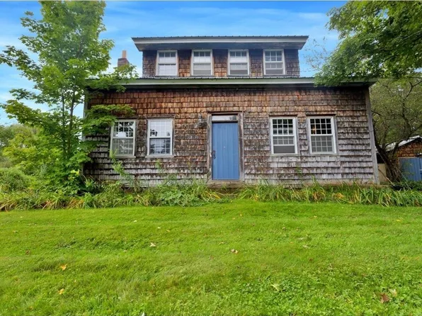 299 Browns Trace Road, Jericho, VT 05465