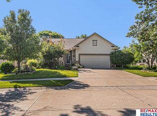 14430 Read St, Bennington, NE 68007