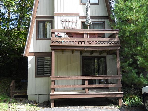 2nd image of 82C Creekside Dr