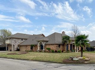 1730 S Collegiate Dr, Paris, TX 75460