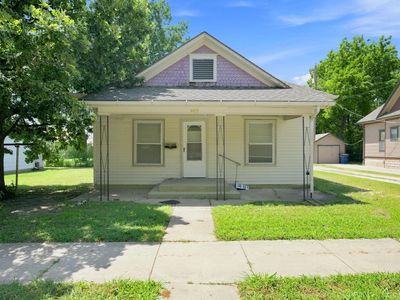 305 N Pine St, Newton, KS, 67114