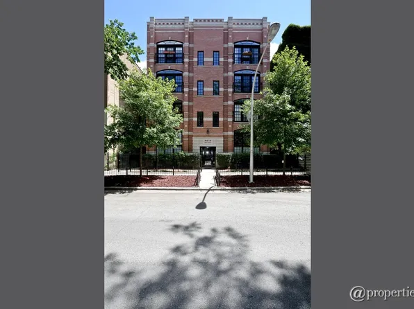 3545 N Wilton Ave #2N, Chicago, IL 60657