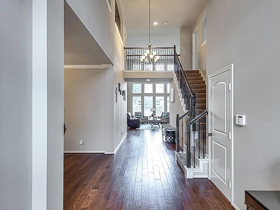 2nd image of 26610 Fielder Brook Ln