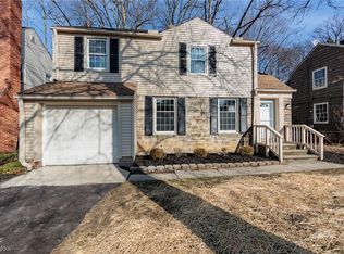 3589 Meadowbrook Blvd, University Heights, OH 44118