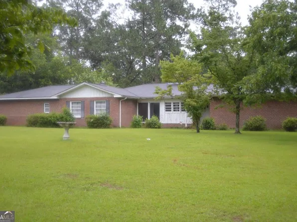 1201 Loop Rd, Vidalia, GA 30474