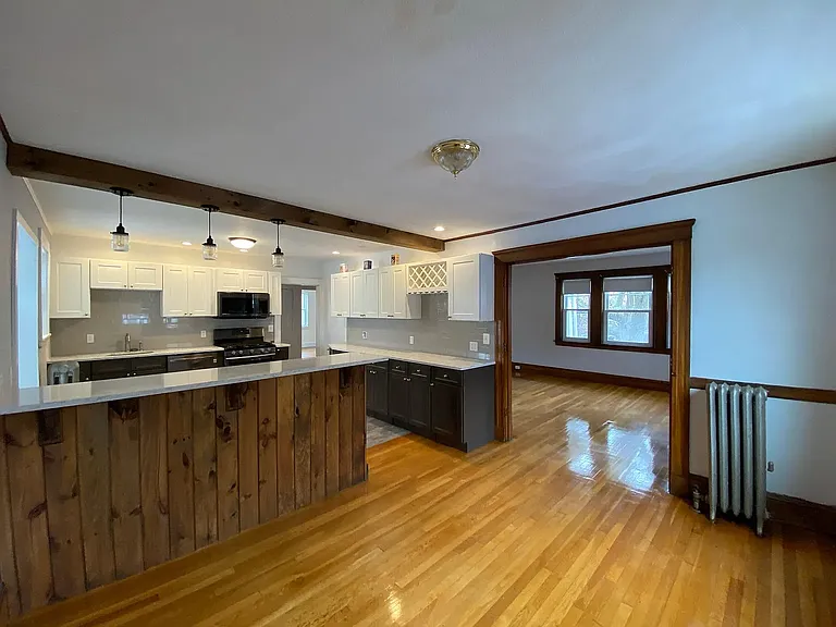 35 Glenmont Rd #2 — Photo 1