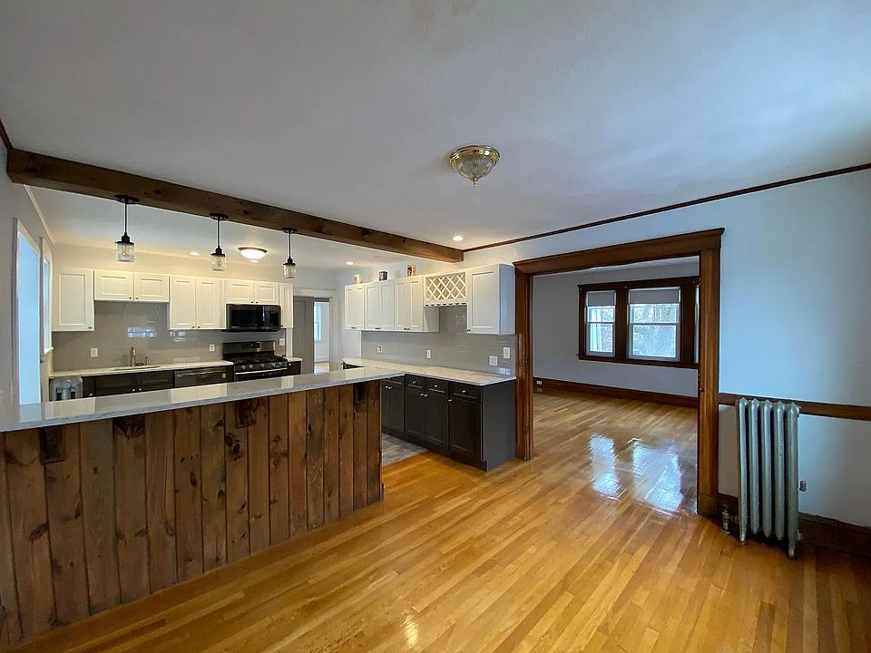 1st image of 35 Glenmont Rd #2