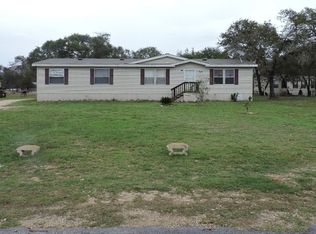 23374 Mathis Rd, Elmendorf, TX 78112