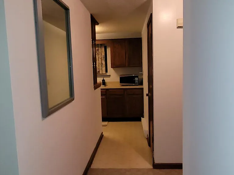 Alder Creek Dr S — Photo 3