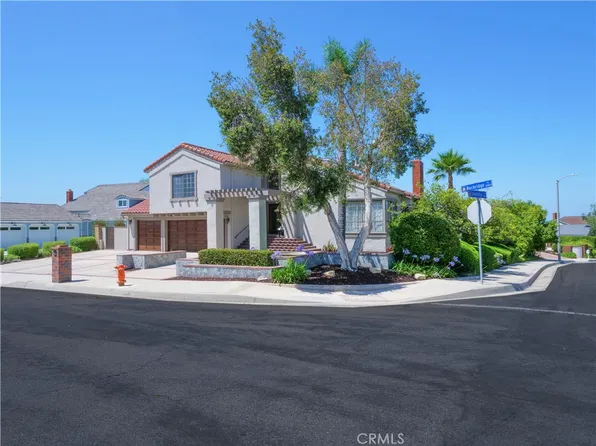2298 N Rockridge Pl, Orange, CA 92867