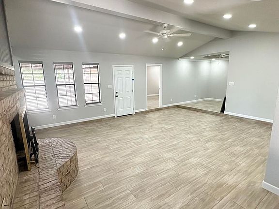 2nd image of 2302 Wydewood Dr