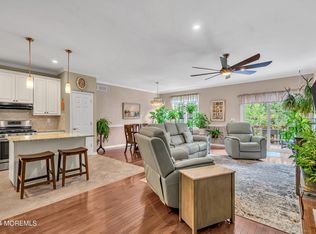 3 Melanie #102, Manahawkin, NJ 08050