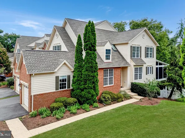 43613 Ryder Cup Sq, Ashburn, VA 20147