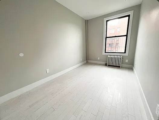 Rented by Bohemia Realty Group | media 2