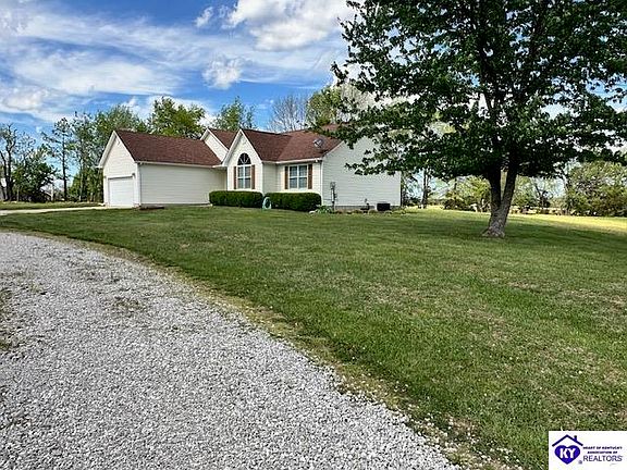 4th image of 368 County Pond Rd