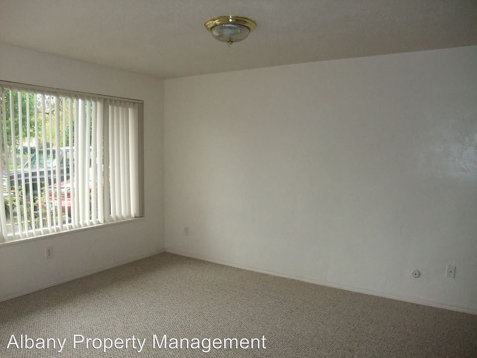 2nd image of 205 6th Ave SE APT 2