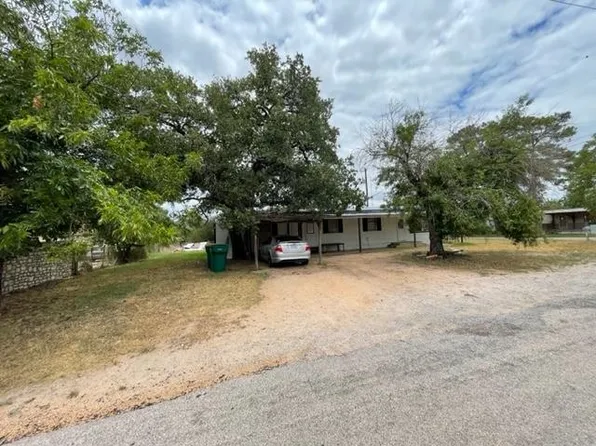 201 E Castlelake Drive, Granite Shoals, TX 78654