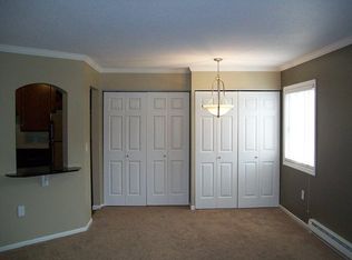 14510 Shannon Pkwy APT 102, Rosemount, MN 55068