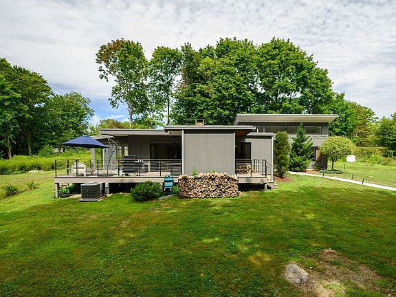 5th image of 25 Virginia Ln