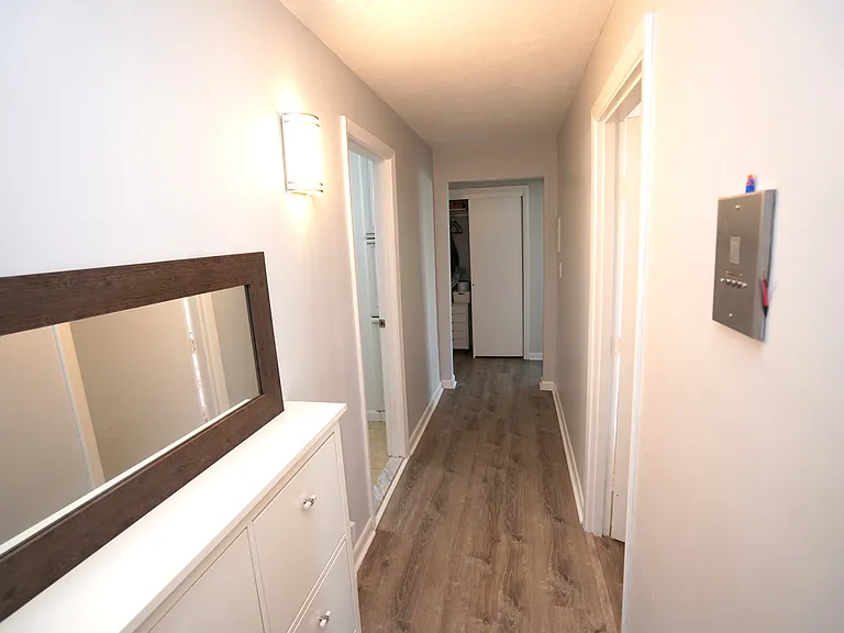 360 Market St #6 — Photo 9