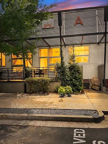 195 Arizona Ave #185 Photo 1