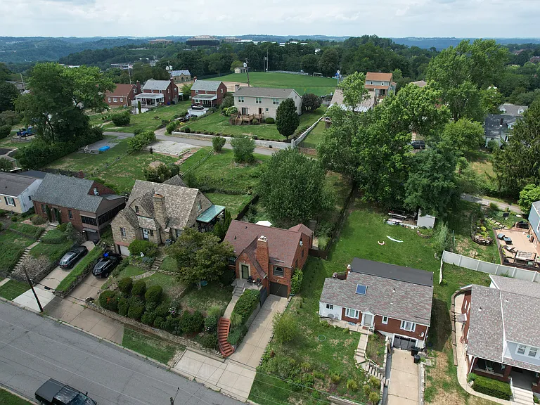 40 W Manilla Ave — Photo 19