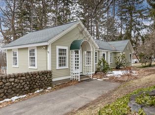 92 Farmers Row, Groton, MA 01450