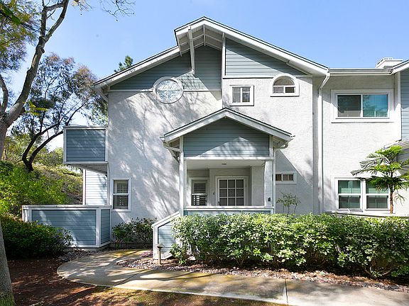 3rd image of 9910 Scripps Vista Way Unit 6