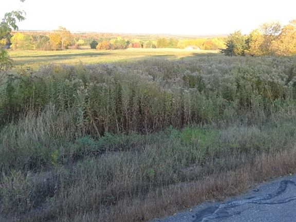 5th image of 142408 Rolling Meadows Ln