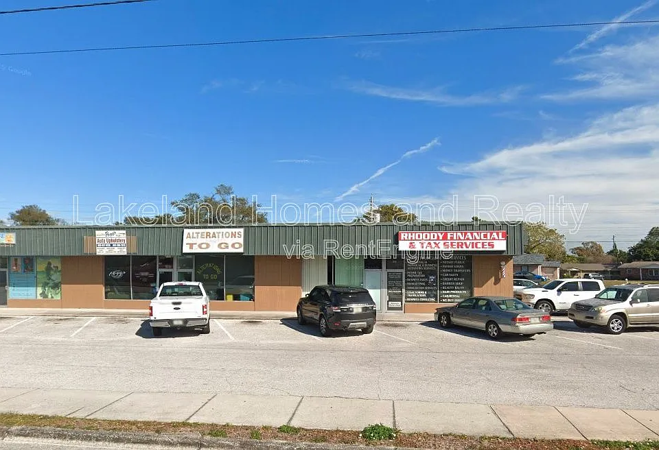 817 N Lake Parker Ave