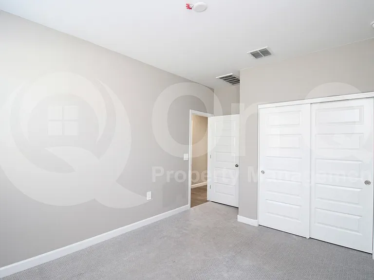 23979 W Verlea Dr — Photo 9
