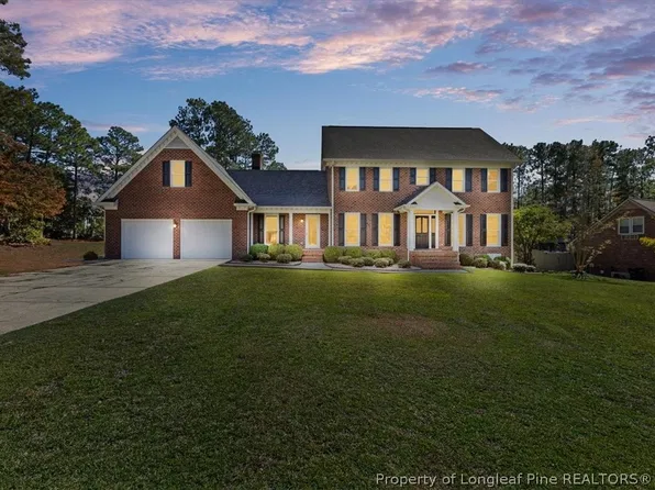 7701 Kennybunk Dr, Fayetteville, NC 28304