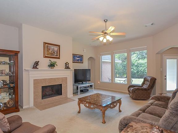 4th image of 6214 Columbia Falls Ln