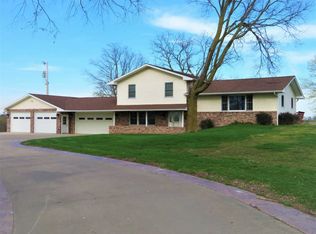 3953 Roberts Dr, Otterville, MO 65348