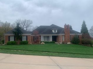 17650 Bridgeway Dr, Chesterfield, MO 63005
