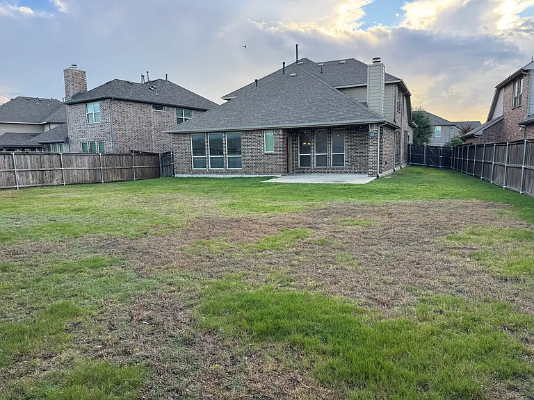 1824 Balboa Park Dr — Photo 52
