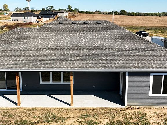 4th image of 2522 Rosebud Ln
