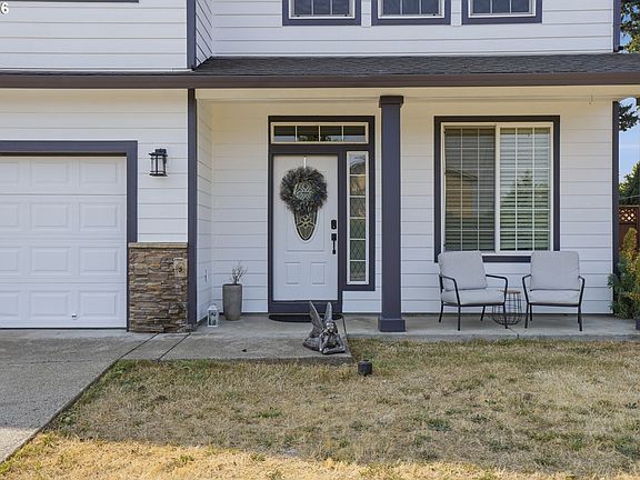 4th image of 9915 NE 69th St