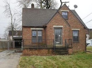 17601 Larchwood Ave, Cleveland, OH 44135