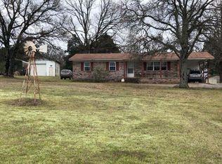 388 Crow Mountain Rd, Russellville, AR 72802