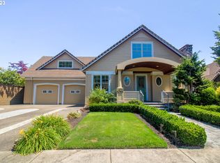 2580 Edgewater Dr, Eugene, OR