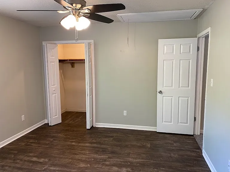 448 Oakland Rd #1 — Photo 11