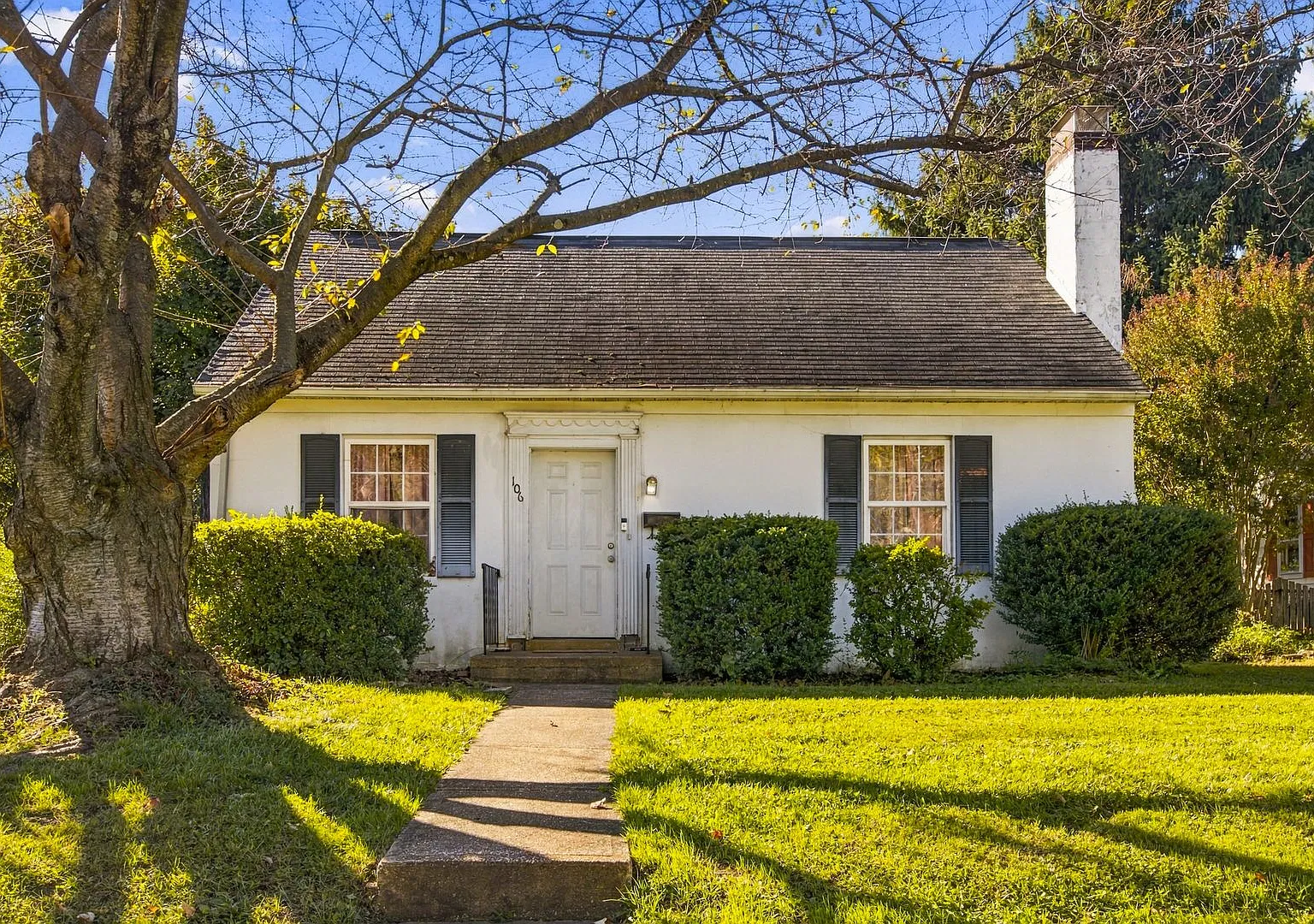 Walking Distance To Ud - Availble June 2026-May 2027 — Photo 1